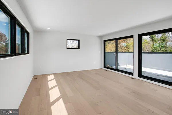 $2,168,000 | 8313 Syracuse Circle, Vienna, VA 22180