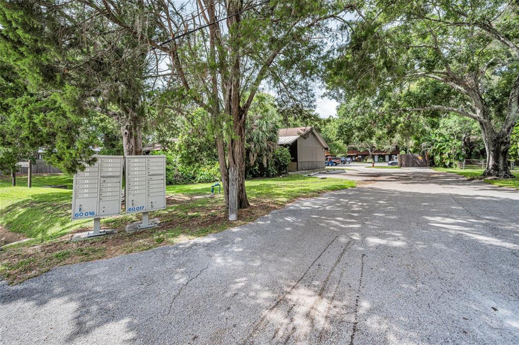 1890 Wolford Road, Unit 3 Clearwater, FL 33760 - Photo 46 of 47 a view of a out door space area