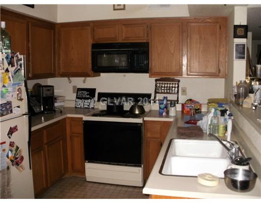 1575 West Warm Springs Road, Unit 522 Henderson, NV 89014 - Photo 11 of 17 Property Photo.