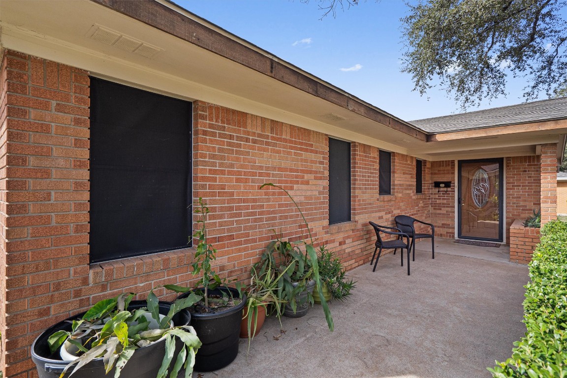Undisclosed Address Temple, TX 76504 - Photo 2 of 18 a front view of a house with outdoor seating