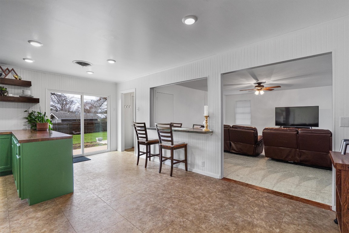 Undisclosed Address Temple, TX 76504 - Photo 5 of 18 a living room with furniture and a flat screen tv