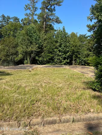 $7,500 | Scanlon Drive, Jackson, MS 39204