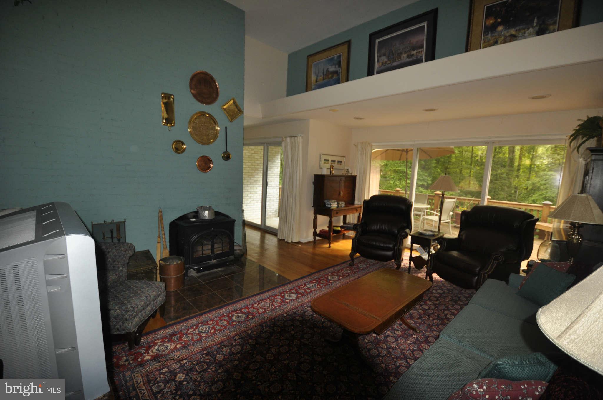 2520 Daisy Road Woodbine, MD 21797 - Photo 14 of 30 Living Room