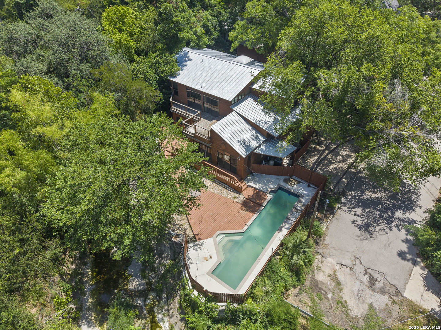 800 Leonard Street Austin, TX 78705 - Photo 9 of 60