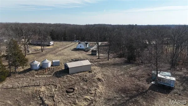 $244,900 | 111 Kane Lane, High Hill, MO 63350