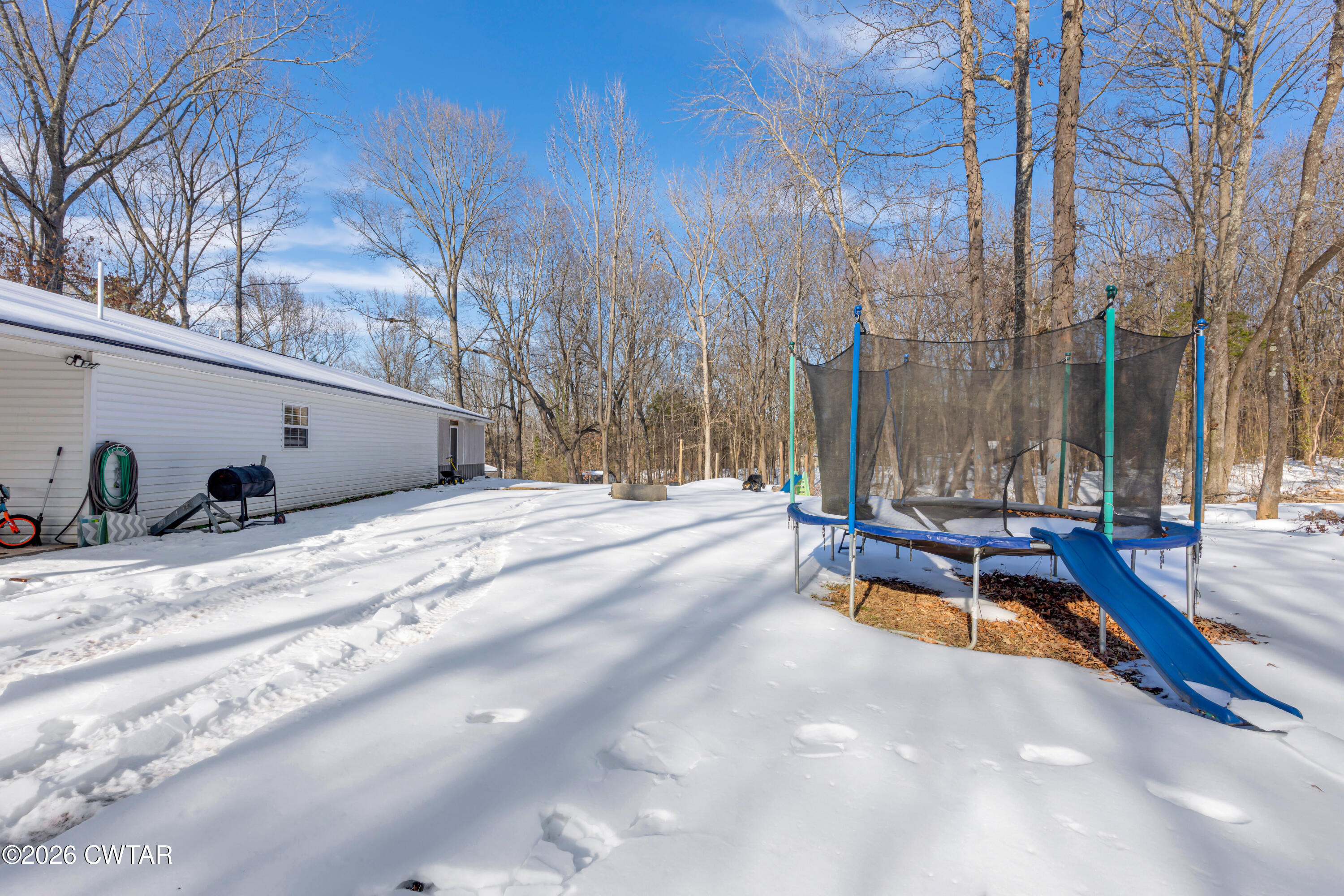 67 Robert Crocker Road Bradford, TN 38316 - Photo 19 of 20 a view of a park with iron fence
