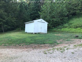 551 Beech Ln Road Buffalo, WV 25033 - Photo 25 of 27 Gallery Image 25