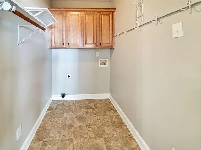 a view of backyard of house