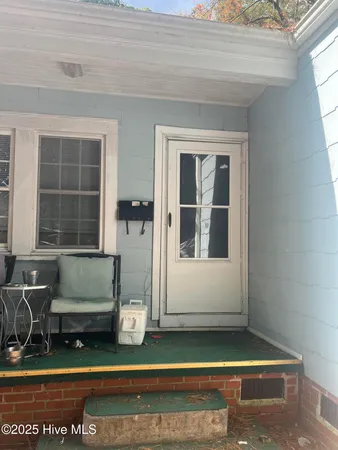 $1,650 | 811 East 1st Street, Greenville, NC 27858
