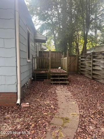 $1,650 | 811 East 1st Street, Greenville, NC 27858