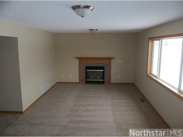 833 Fox Trail Buffalo, MN 55313 - Photo 6 of 11 Gallery Image 6