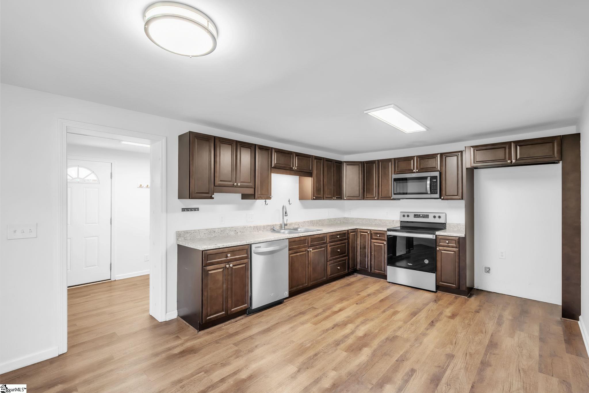 400 Fowler Road Simpsonville, SC 29681 - Photo 14 of 25