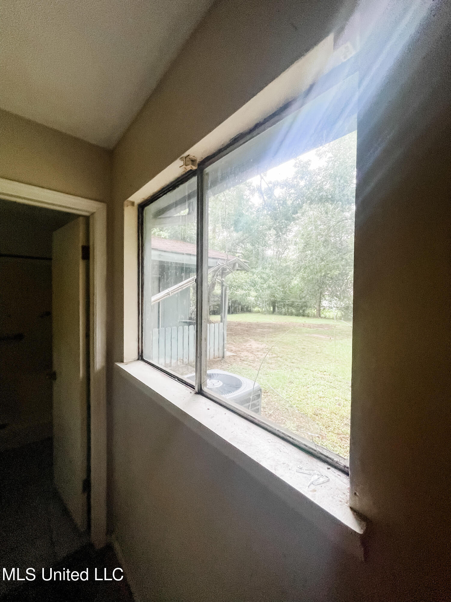 4100 Delmar Circle Moss Point, MS 39563 - Photo 18 of 31 IMG_0790