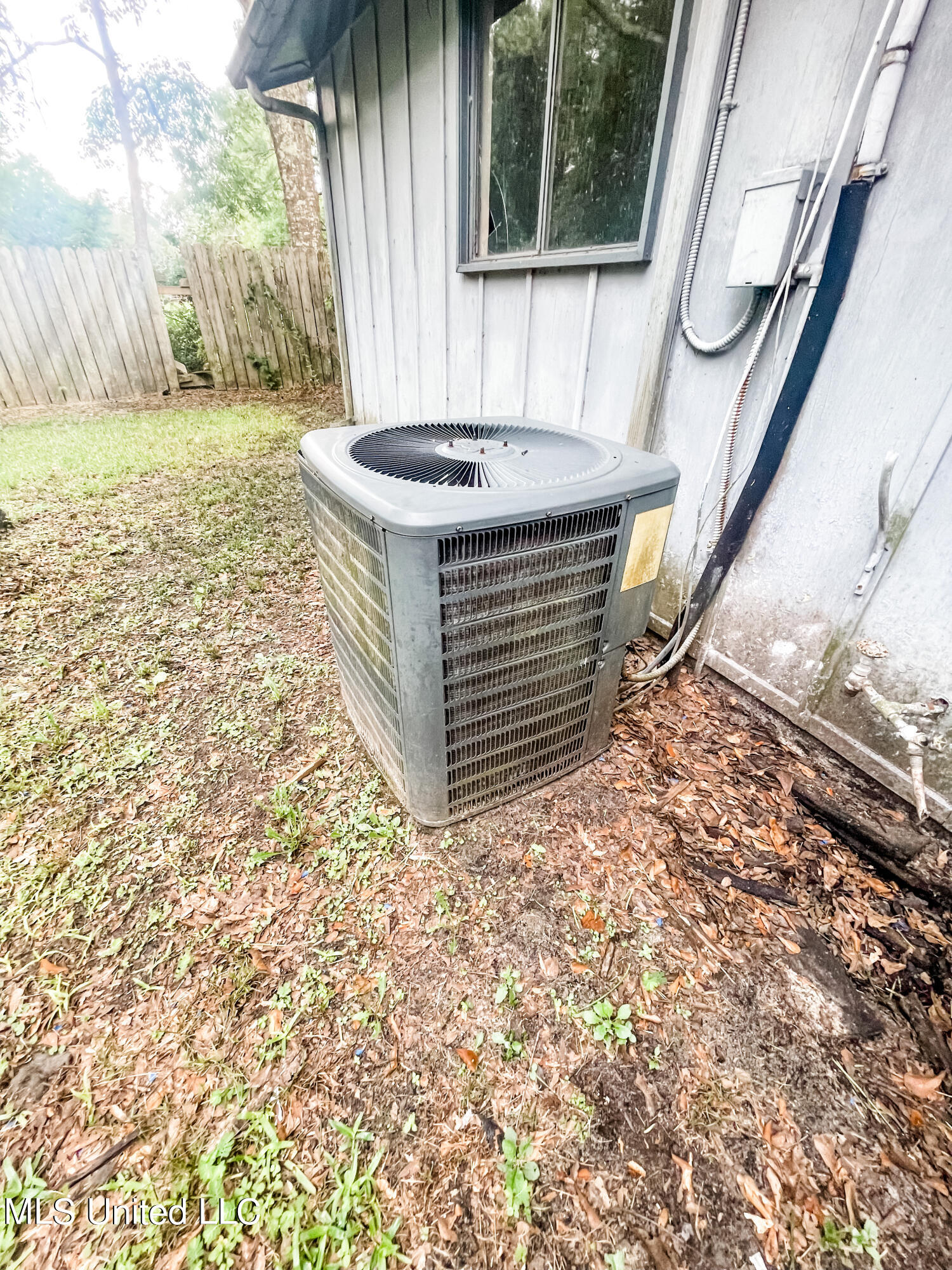 4100 Delmar Circle Moss Point, MS 39563 - Photo 25 of 31 IMG_0780