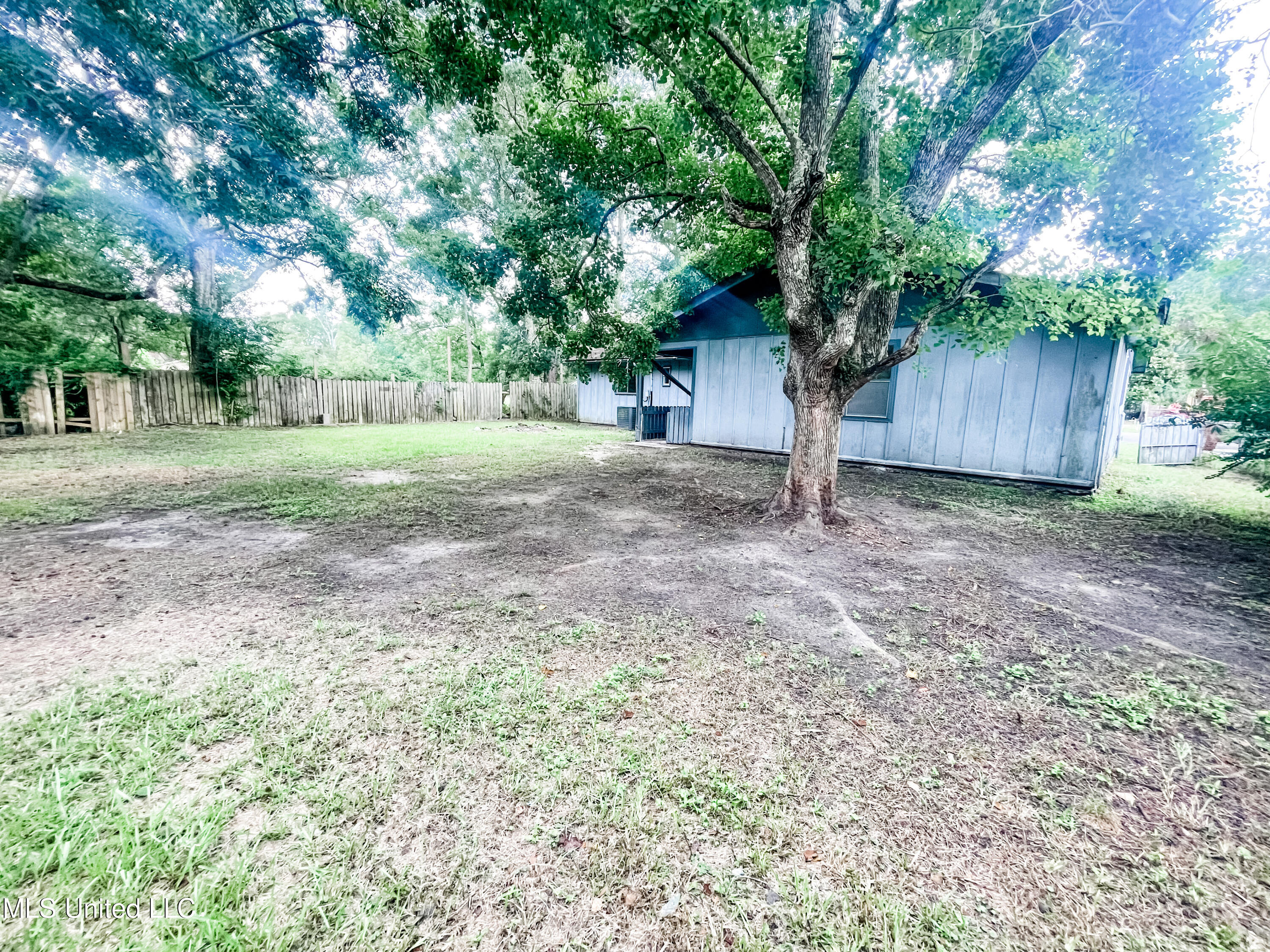 4100 Delmar Circle Moss Point, MS 39563 - Photo 27 of 31 IMG_0781