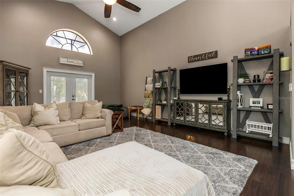 6007 Fall River Drive New Port Richey, FL 34655 - Photo 6 of 72