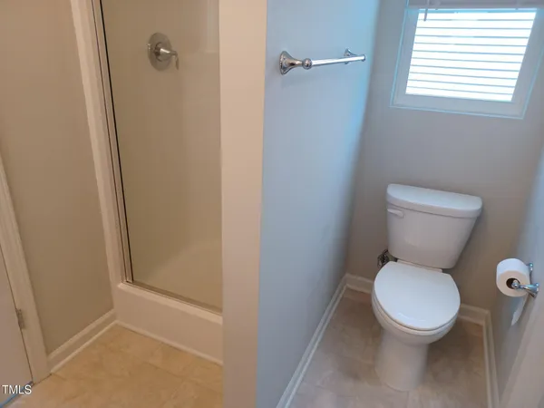 $1,695 | 424 Cherry Street, Fuquay-Varina, NC 27526