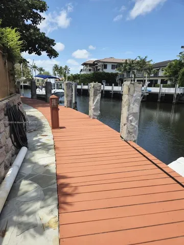 a outdoor view of house with outdoor space