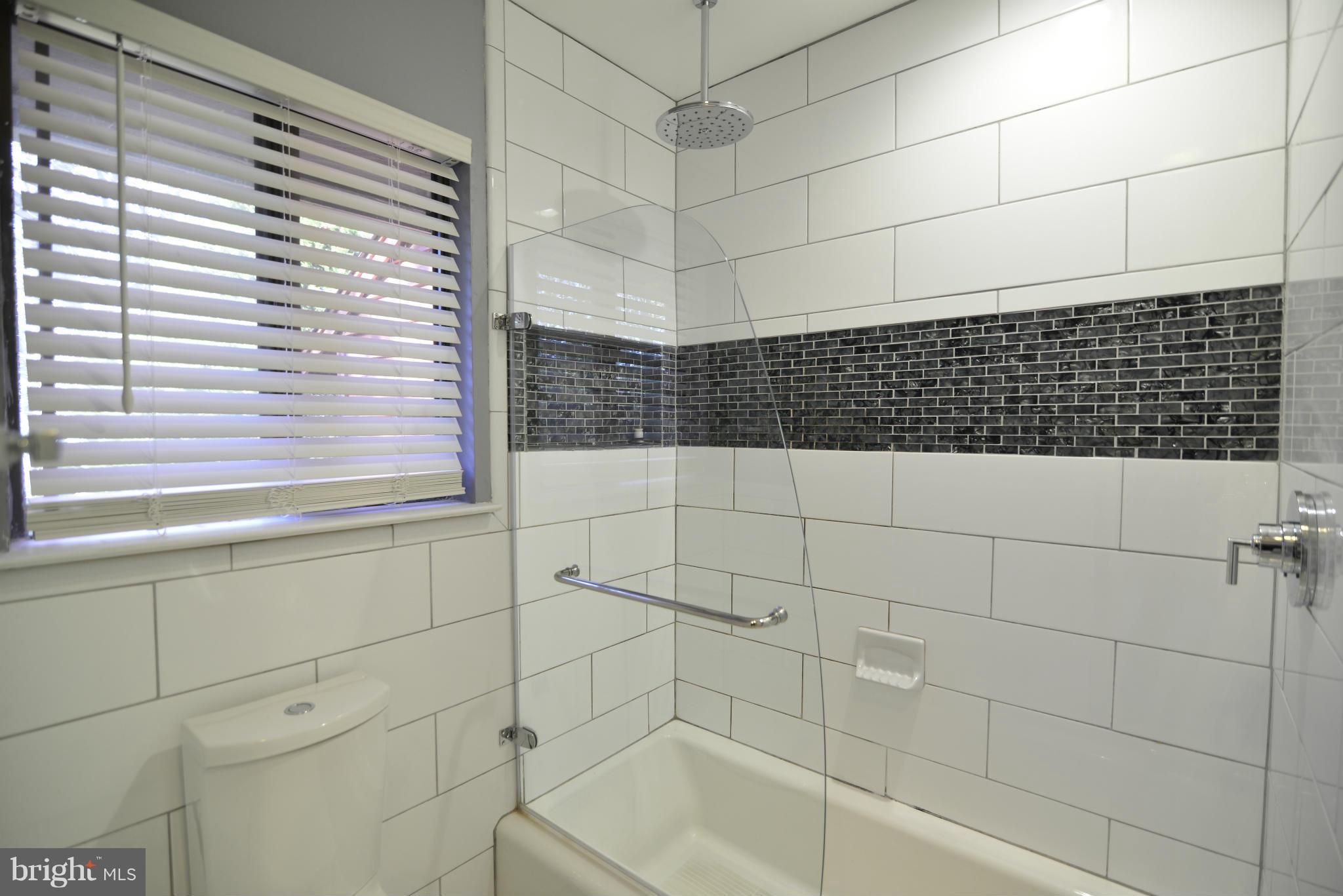 1898 Winterport Cluster Reston, VA 20191 - Photo 14 of 24 Bath (Master)