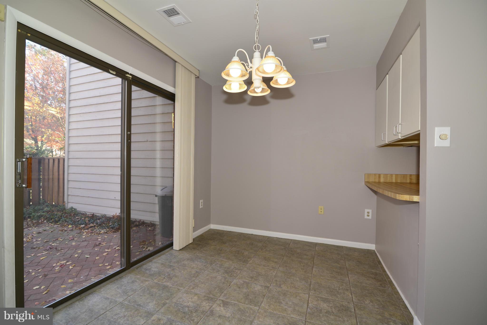 1898 Winterport Cluster Reston, VA 20191 - Photo 4 of 24 Dining Room