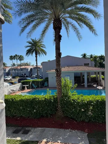 $2,800 | 4744 Northwest 114th Avenue, Unit 202, Doral, FL 33178