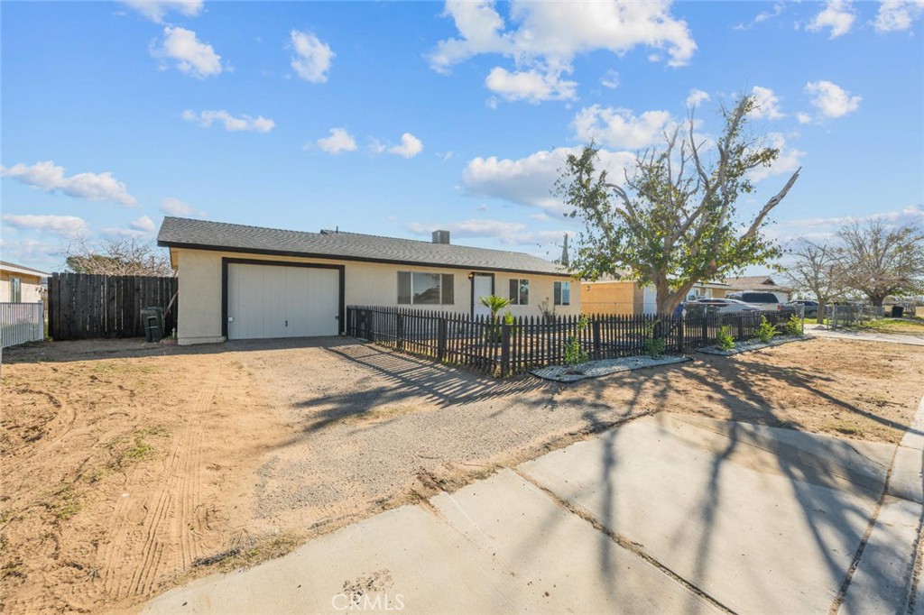 18215 Cherimoya Road Adelanto, CA 92301 - Photo 18 of 46