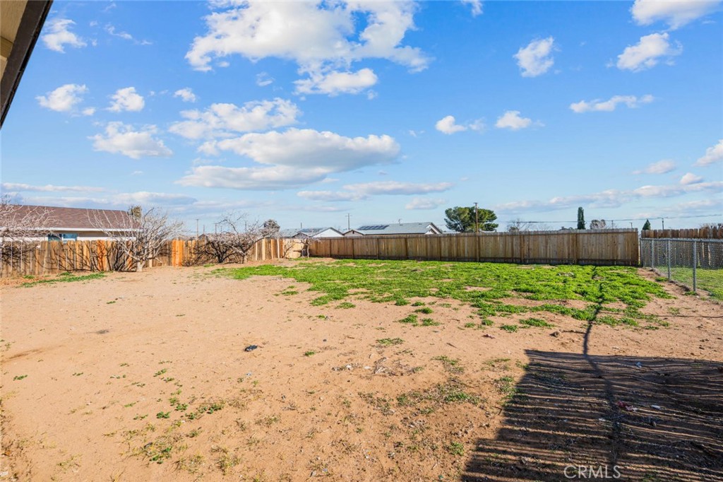 18215 Cherimoya Road Adelanto, CA 92301 - Photo 28 of 46