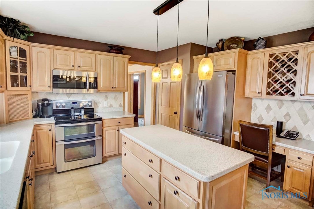 2963 Quarry Road Maumee, OH 43537 - Photo 14 of 36 Gallery Image 14
