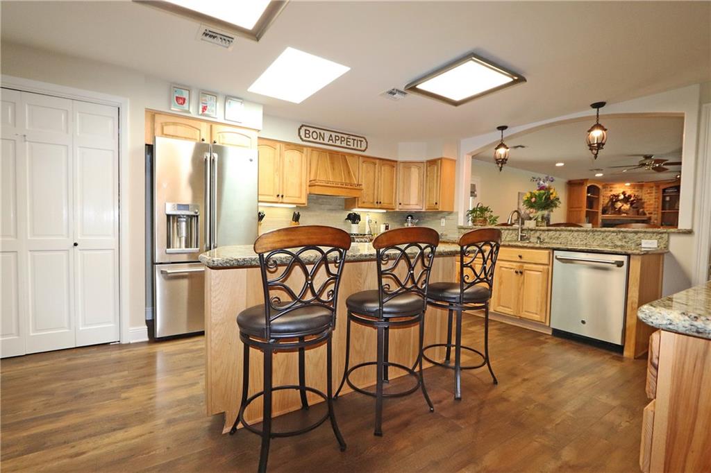 10116 Stacy Court River Ridge, LA 70123 - Photo 5 of 29 Gallery Image 5
