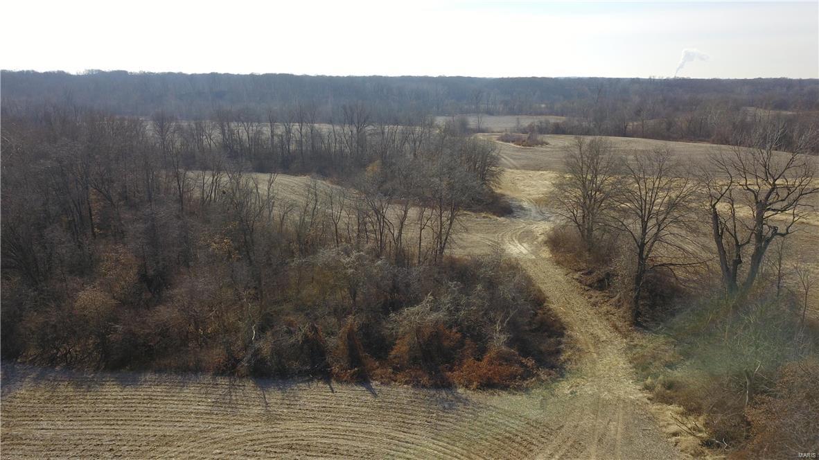 1 Stagecoach Road Jerseyville, IL 62052 - Photo 8 of 40 Gallery Image 8