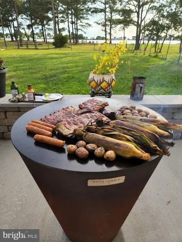 $650,500 | 2508 Old House Point Road, Fishing Creek, MD 21634