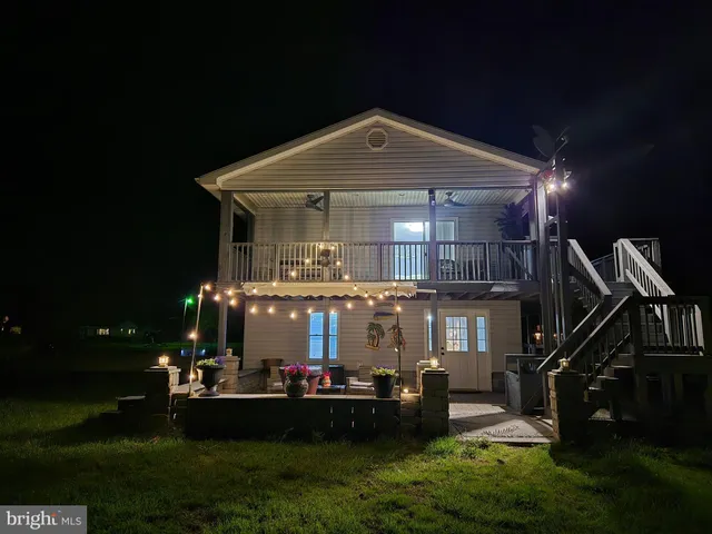 $650,500 | 2508 Old House Point Road, Fishing Creek, MD 21634