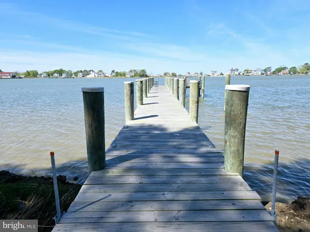 $650,500 | 2508 Old House Point Road, Fishing Creek, MD 21634