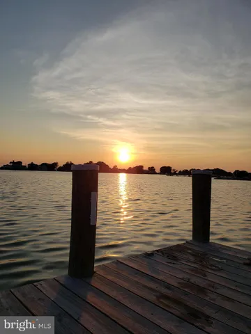 $650,500 | 2508 Old House Point Road, Fishing Creek, MD 21634