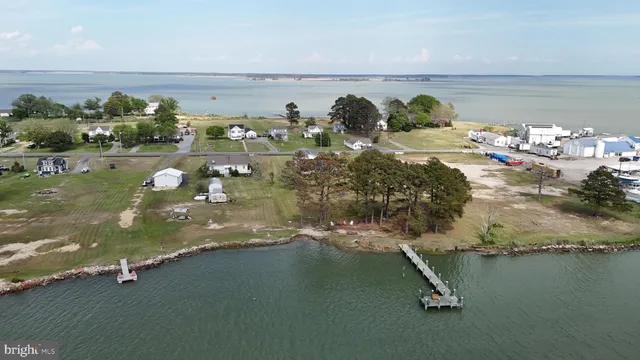 $650,500 | 2508 Old House Point Road, Fishing Creek, MD 21634