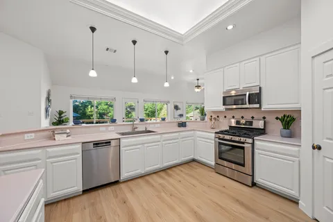 $770,000 | 11039 Galleria Cove, Austin, TX 78759