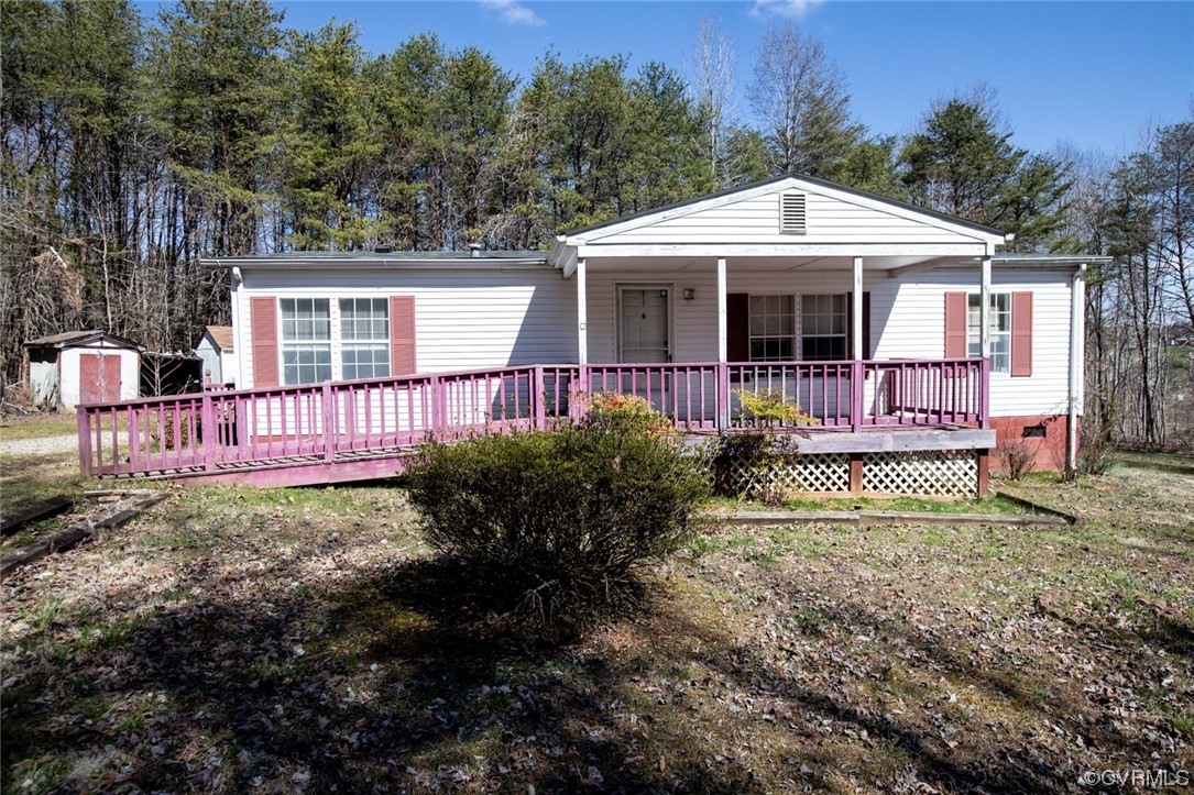 252 Copper Hill Road Rice, VA 23966 - Photo 1 of 50 Gallery Image 1