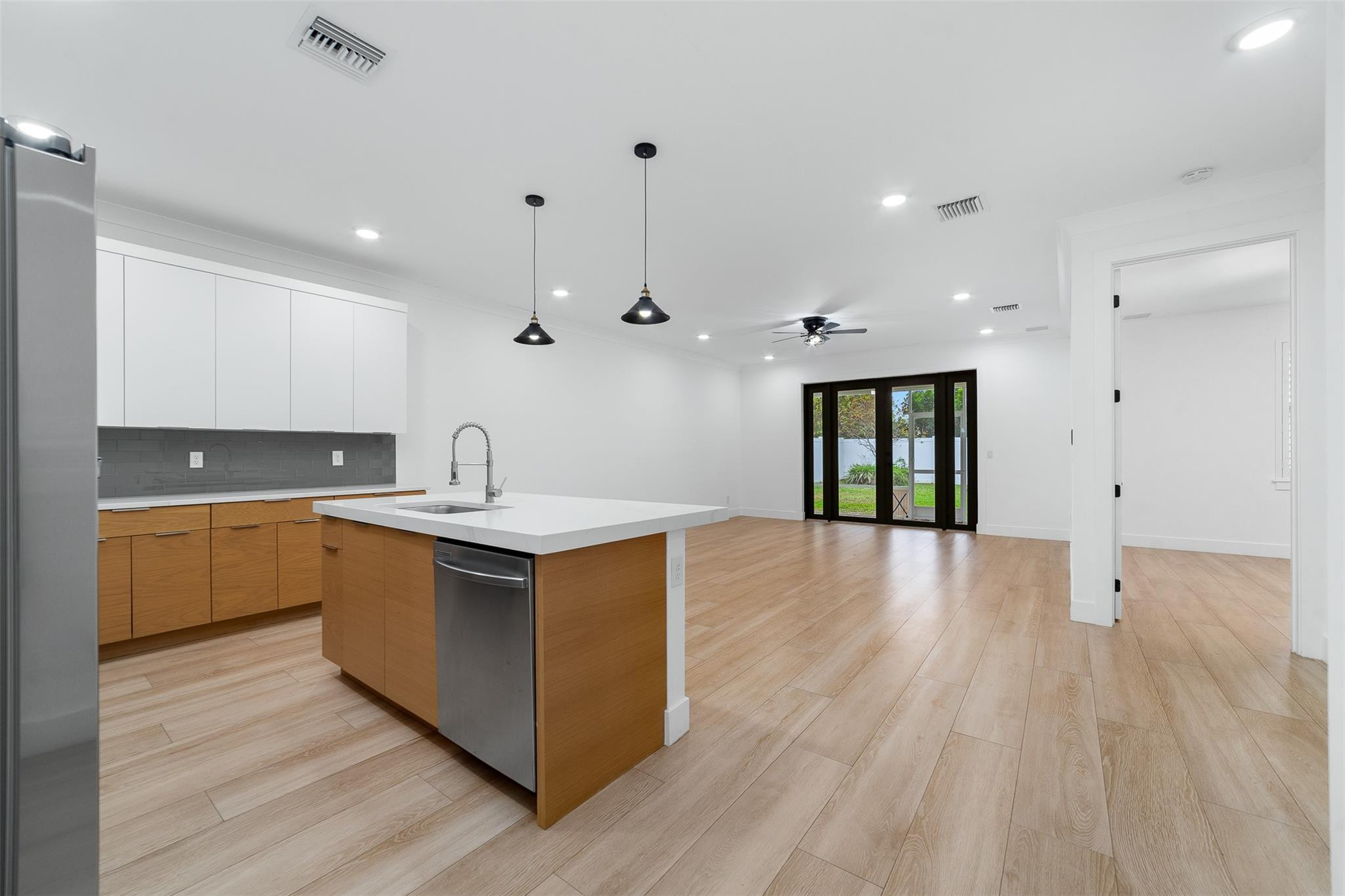 6810 Church Street Jupiter, FL 33458 - Photo 7 of 49 Photo 7