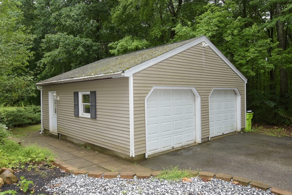 357 Barre Road Oakham, MA 01068 - Photo 37 of 39