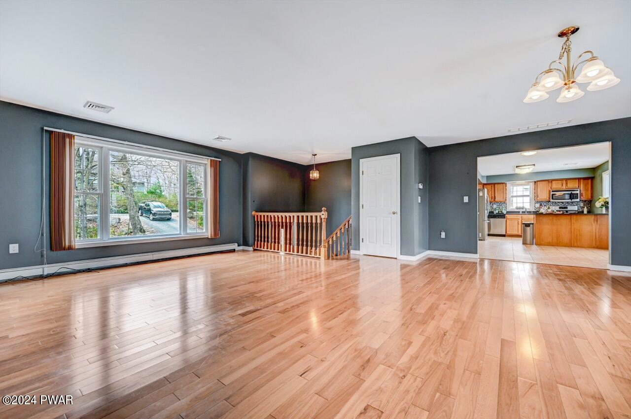 401 Maple Ridge Drive Hawley, PA 18428 - Photo 7 of 78