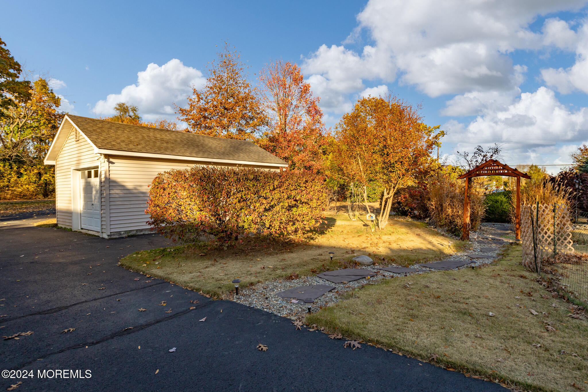 2149 Jacksonville Jobstown Road Jobstown, NJ 08041 - Photo 36 of 48 a view of a yard