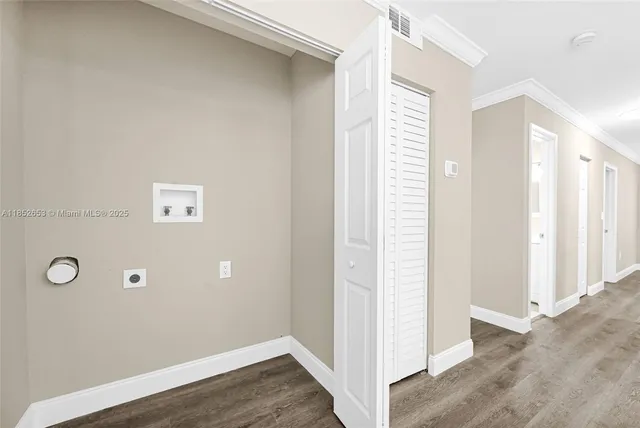 wooden floor in an empty room