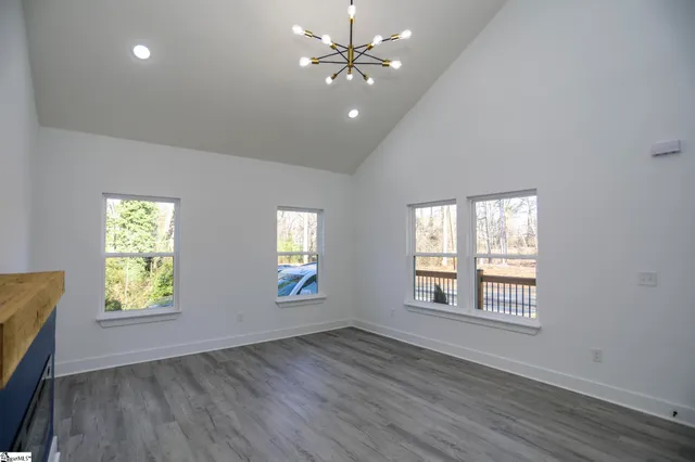 $355,000 | 198 Saratoga Avenue, Spartanburg, SC 29302