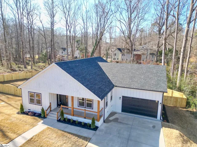 $355,000 | 198 Saratoga Avenue, Spartanburg, SC 29302