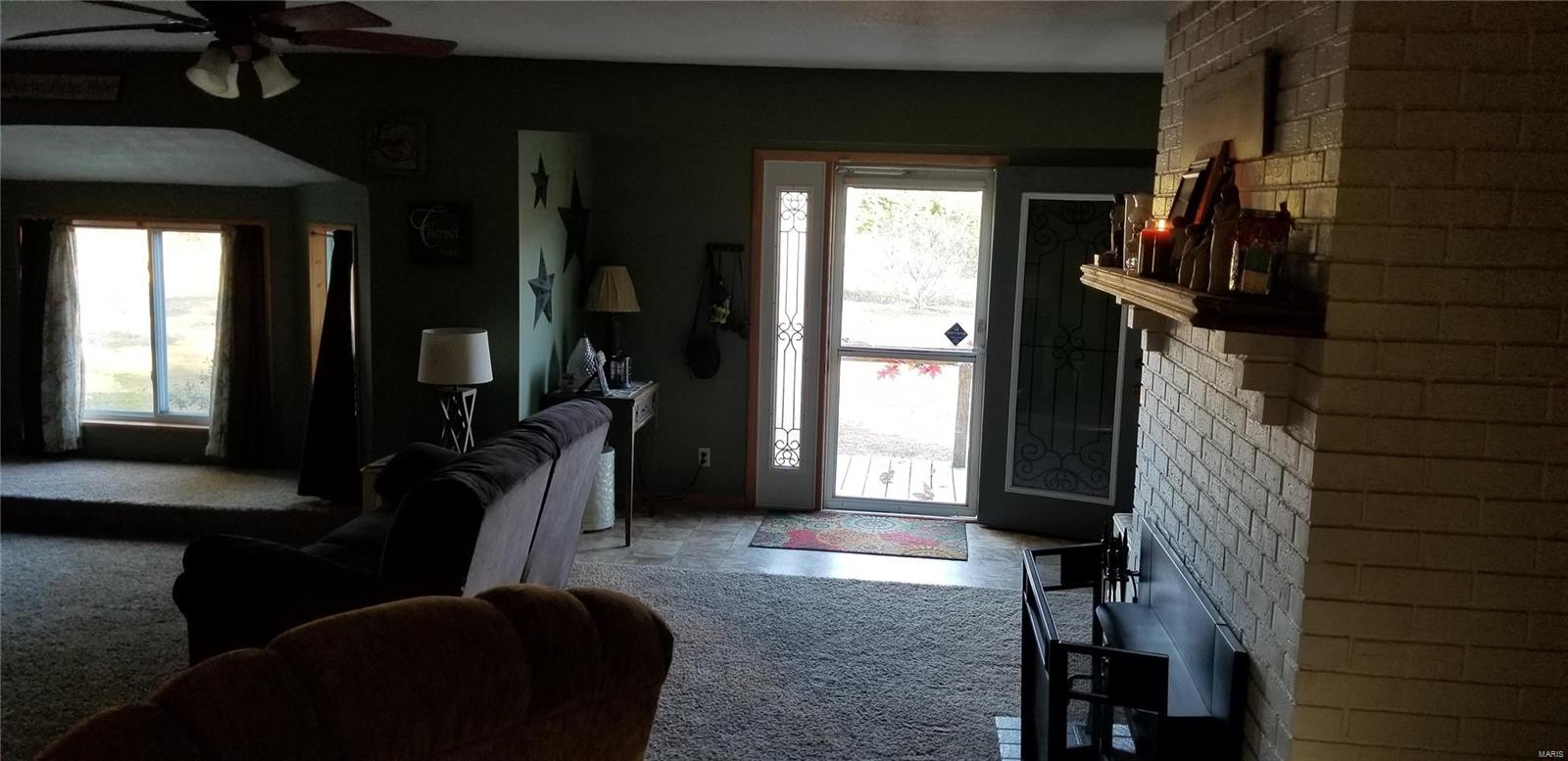 2220 Gape Hollow Road Harrisburg, IL 62946 - Photo 8 of 28 Gallery Image 8