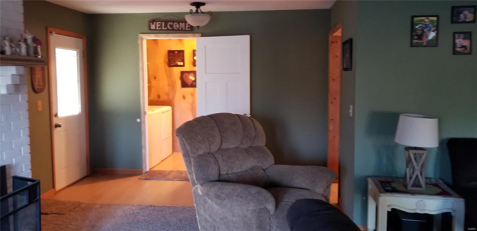 2220 Gape Hollow Road Harrisburg, IL 62946 - Photo 9 of 28 Gallery Image 9