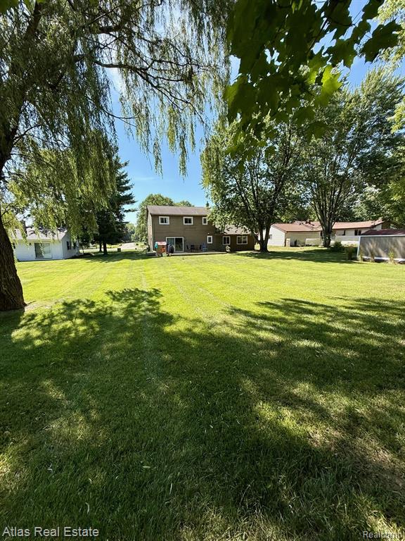 5337 Wakefield Road Grand Blanc, MI 48439 - Photo 6 of 34 Gallery Image 6