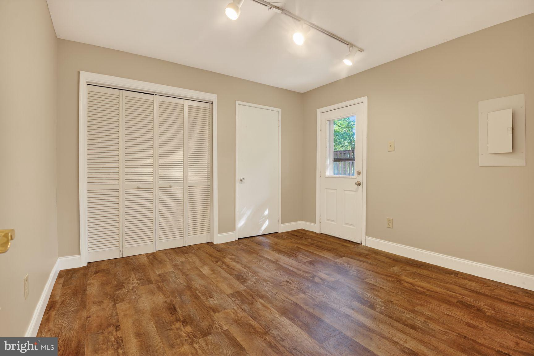 11306 Geddys Court Reston, VA 20191 - Photo 22 of 32