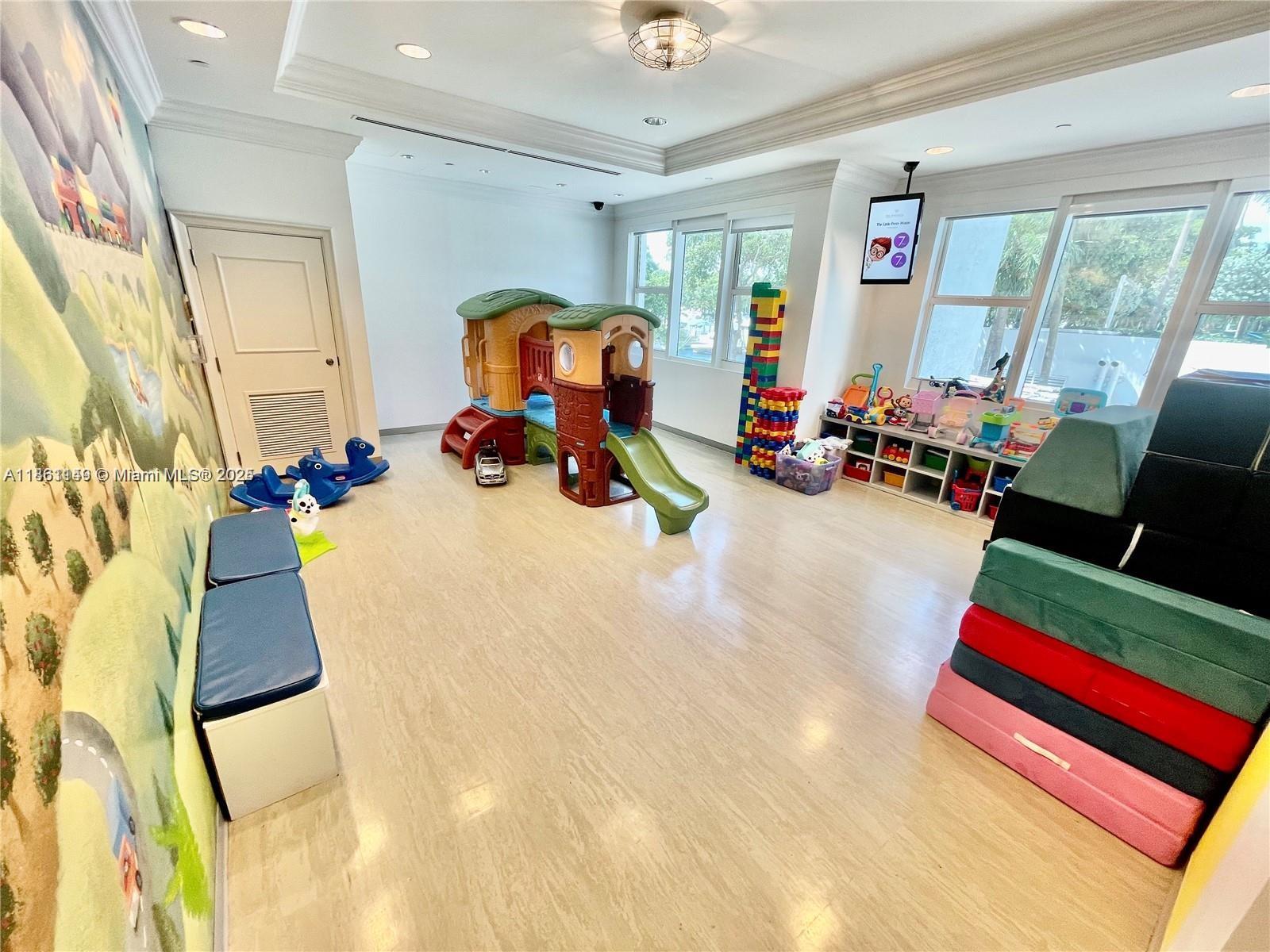 3301 Northeast 183rd Street, Unit 2509 Aventura, FL 33160 - Photo 26 of 30 Kids Room