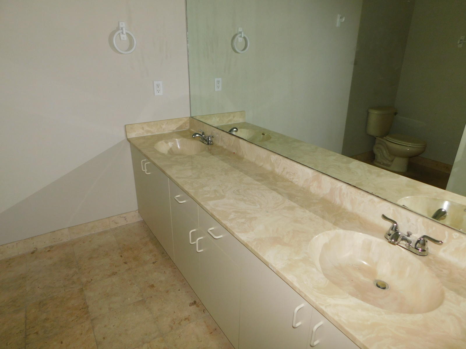6555 Abbey Road Parkland, FL 33067 - Photo 13 of 18 DSCN1525